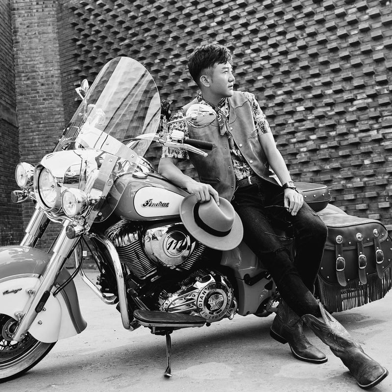 关喆-《我开始习惯孤独》