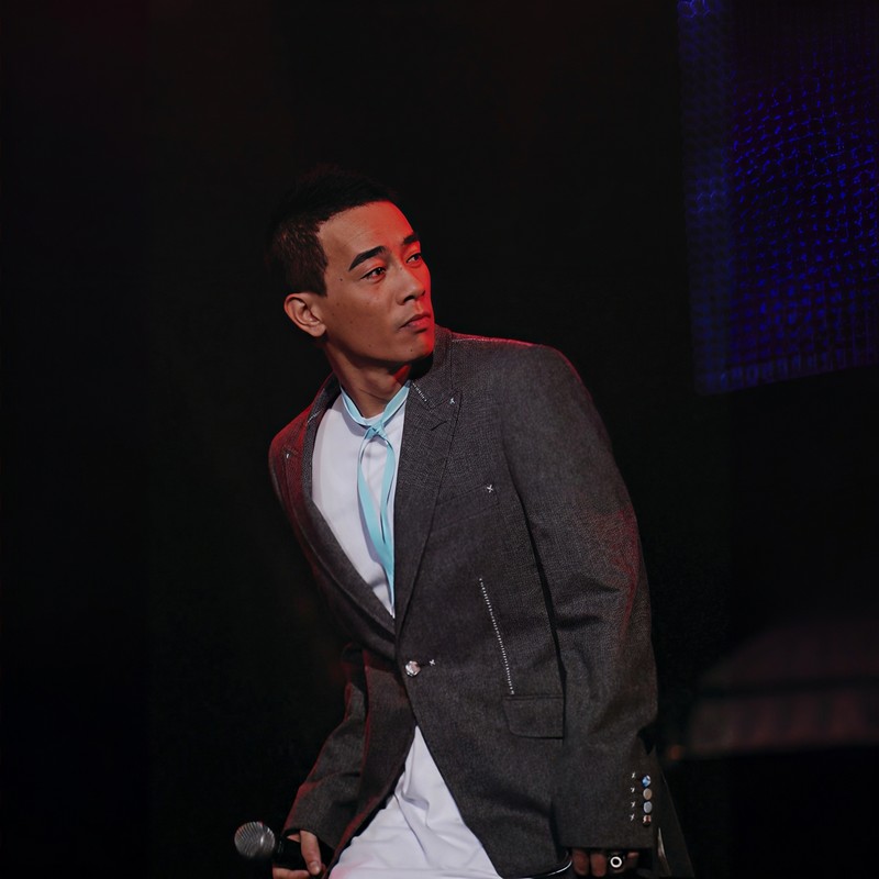 陈小春-《我不是伟人》