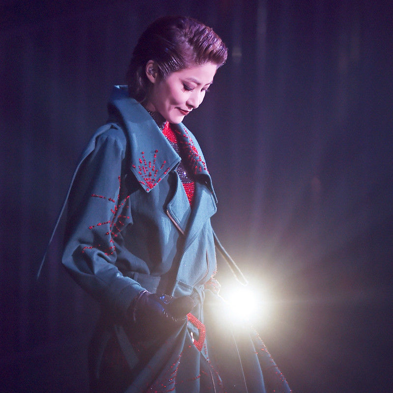 陈慧琳《请放心伤我》