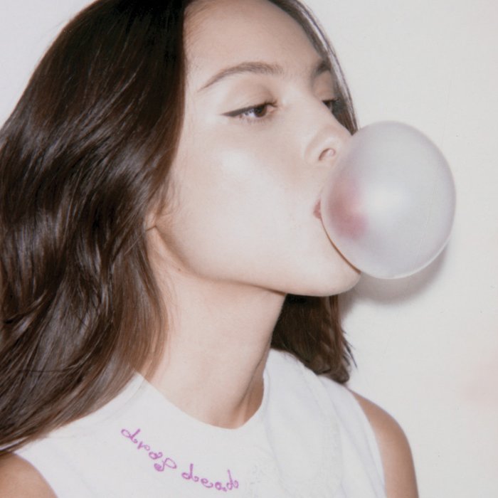 Olivia Rodrigo-《drop dead》