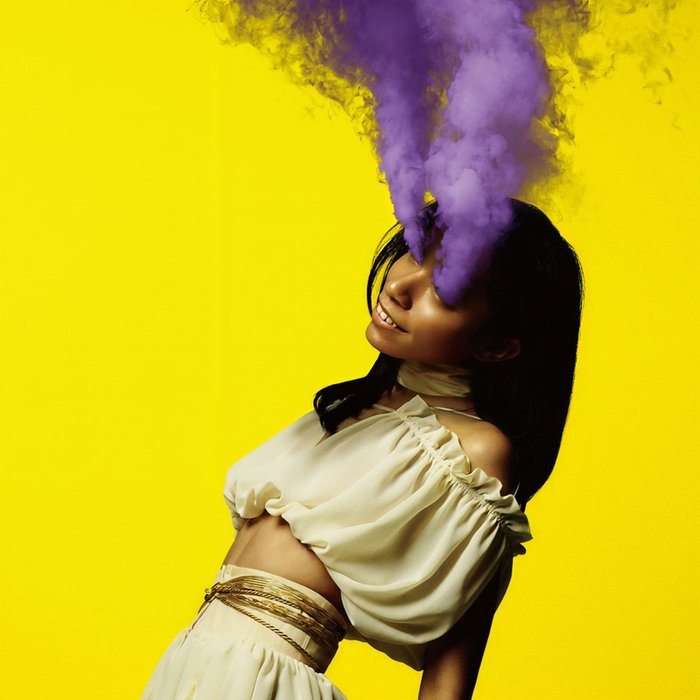 女王蜂-《奇麗》