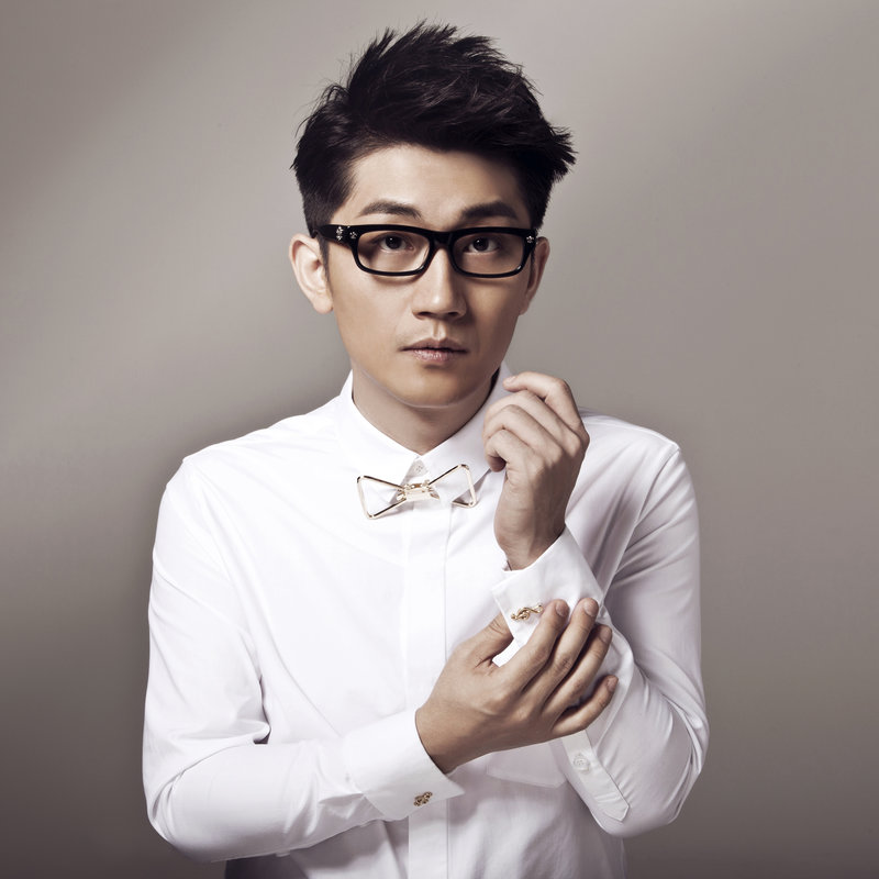 金志文-《专家》