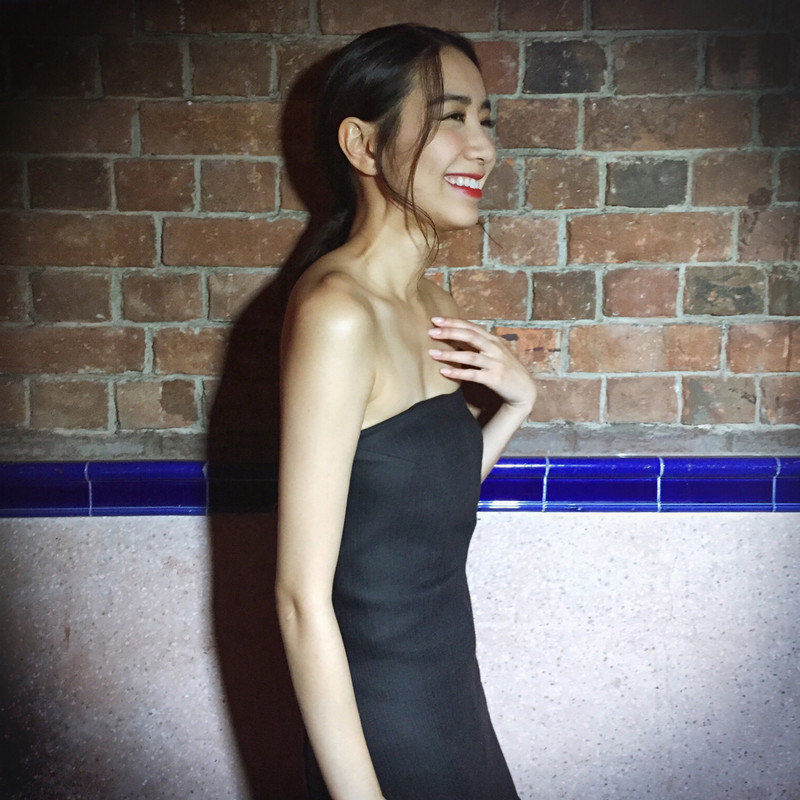 吴雨霏-《最幸福的眼泪》