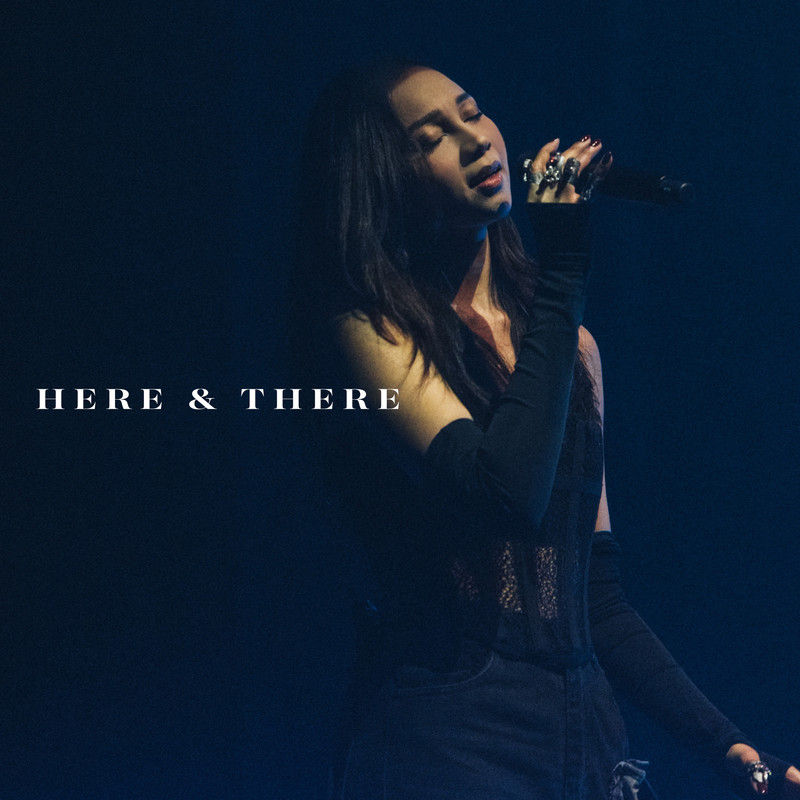 AGA-《HERE & THERE (Live)》