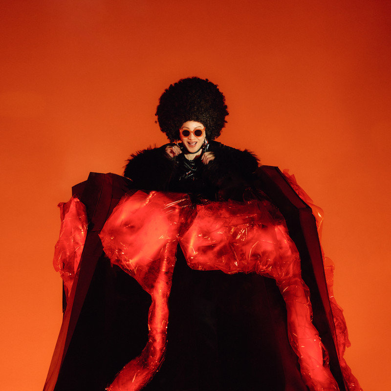 比莉-《阿福罗火山》