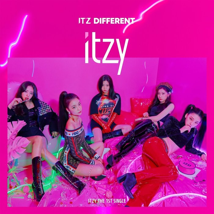 ITZY-《IT’z Different》