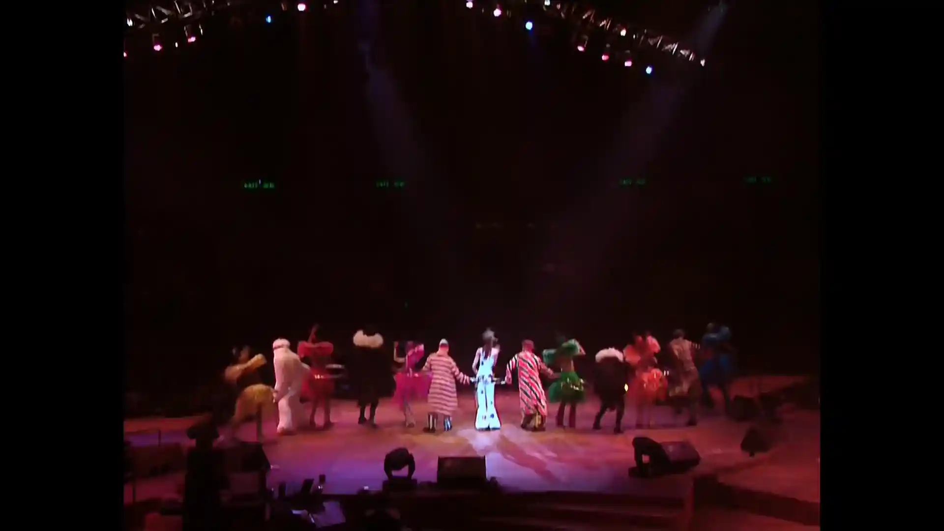 陈慧琳 – 2002 飞天舞会演唱会 截图 4